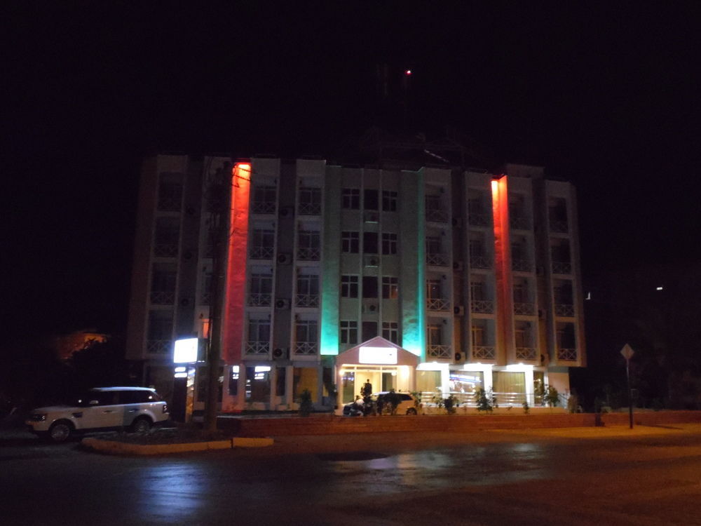 Winecity Hotel Demre Buitenkant foto